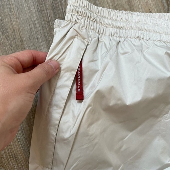 Stormtech Cream Waterproof Performance Pants XL - Picture 2 of 11
